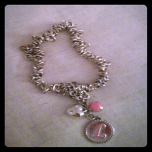 Chic little bracelet